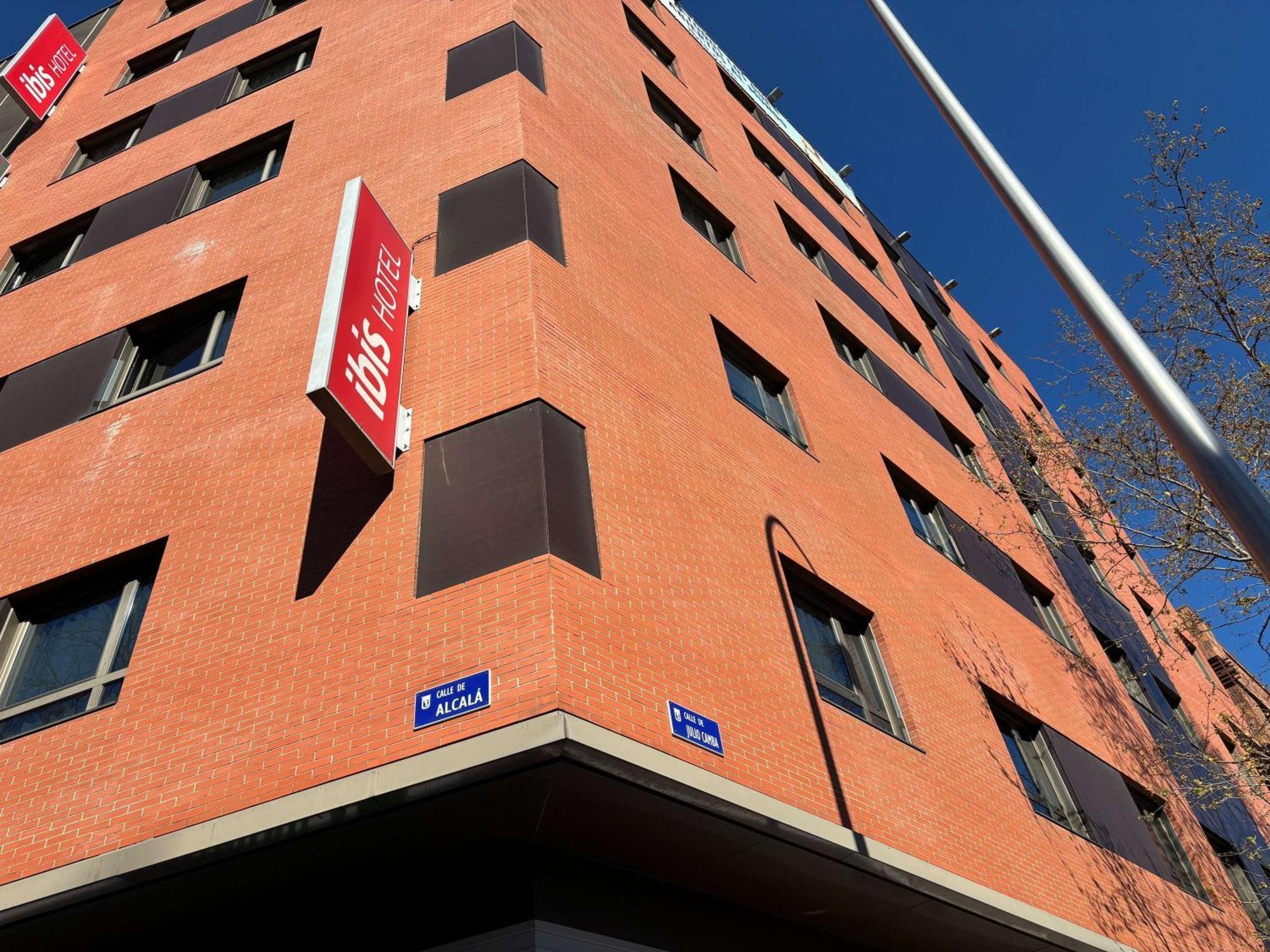 Ibis Madrid Centro Las Ventas Esterno foto